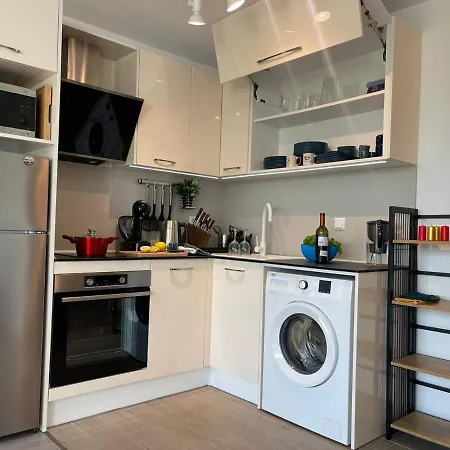 Panoramic In With Underground Parking Appartement